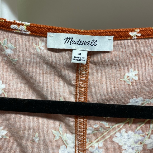 Madewell Corduroy Shirred-Sleeve Button-Front Top in Farmstand Bouquet - Picture 5 of 9